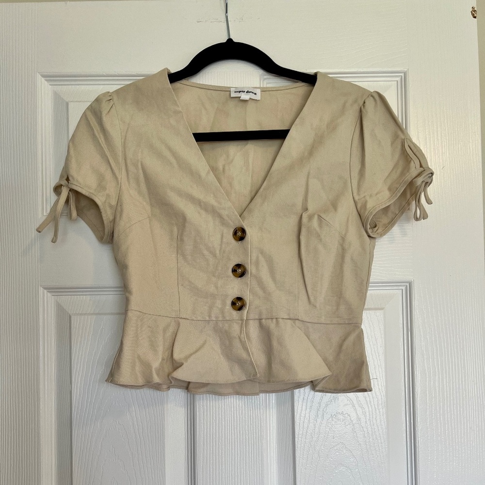 Superdown Linen Cropped Blouse - image 3